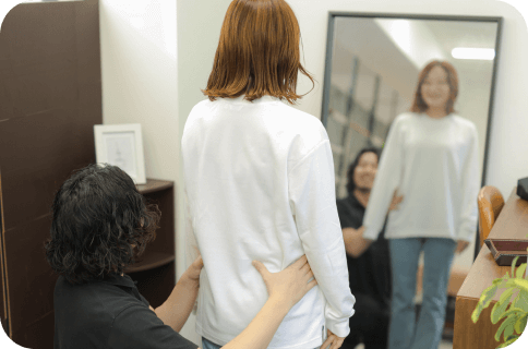 中百舌鳥 整体 美容整体 姿勢・骨盤・小顔ケア専門 施術風景